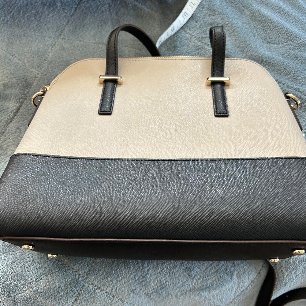Kate Spade Handbag and matching wallet - Picture 5 of 9